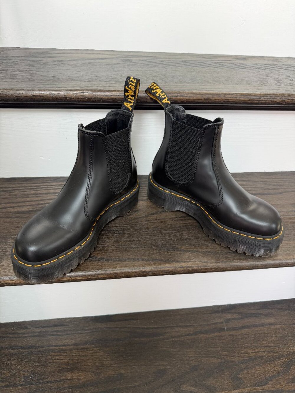 Dr. Martens 2976 Bex Smooth Leather Chelsea Boots Black (US Women 8 / Men 7)